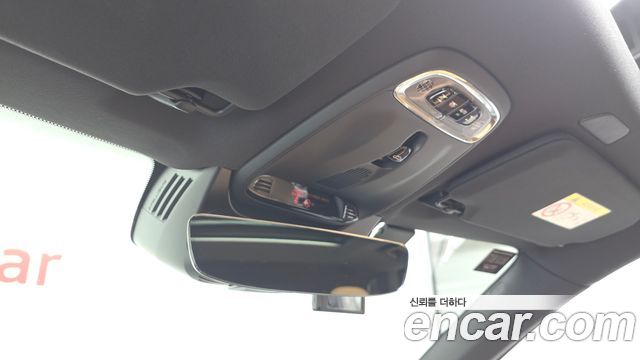 Volvo XC90 2022 — photo 18