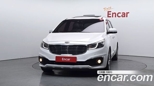 Kia Canival 2016 — photo 3