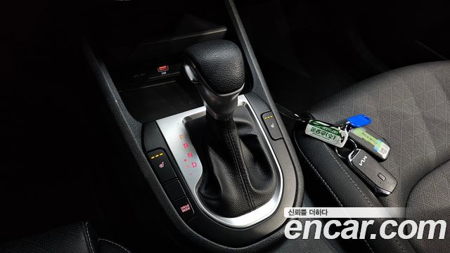 Kia K3 2023 — photo 9