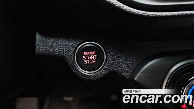 Kia K3 2023 — photo 19