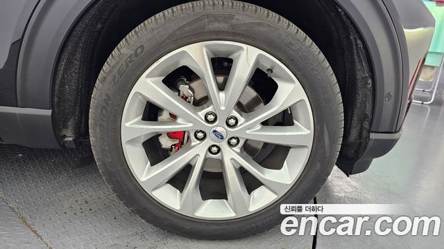 Ford Explorer 2022 — photo 5