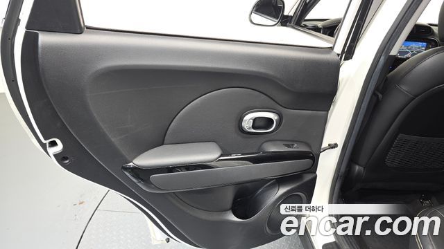 Kia Soul 2016 — photo 15