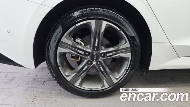Kia K5 2023 — photo 5