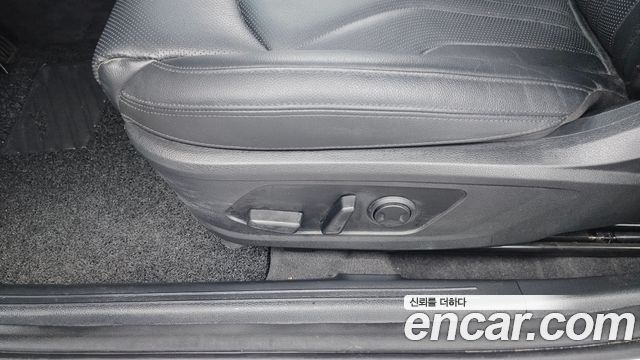 Kia K5 2023 — photo 29