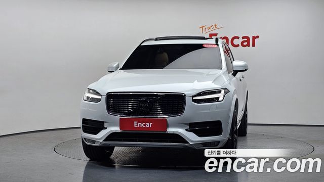 Volvo XC90 2019 — photo 3