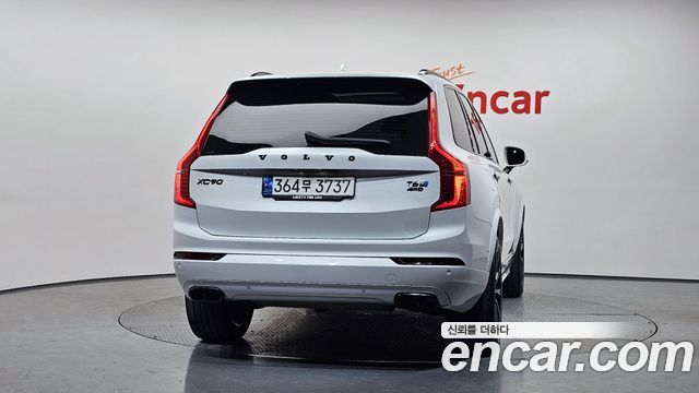 Volvo XC90 2019 — photo 4