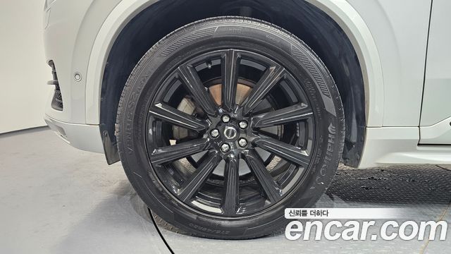 Volvo XC90 2019 — photo 5
