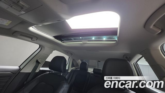 Volkswagen Jetta 2023 — photo 17