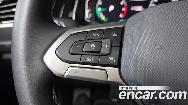 Volkswagen Jetta 2023 — photo 27