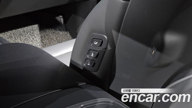 Kia EV9 2024 — photo 23
