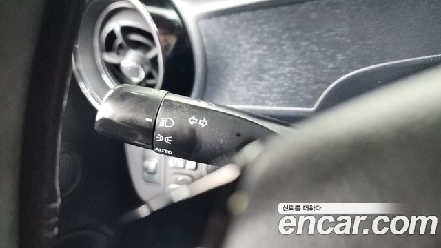 Toyota Prius 2018 — photo 28
