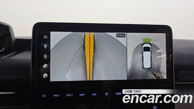 Hyundai Staria 2023 — photo 25