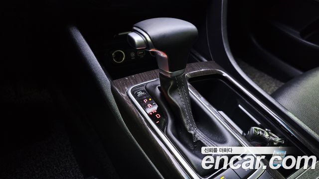Kia K5 2019 — photo 9