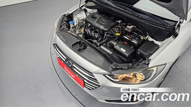 Hyundai AVANTE 2016 — photo 6