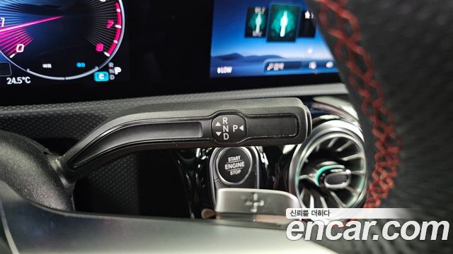 Mercedes-Benz CLA-Class 2024 — photo 11