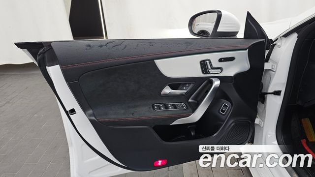 Mercedes-Benz CLA-Class 2024 — photo 13