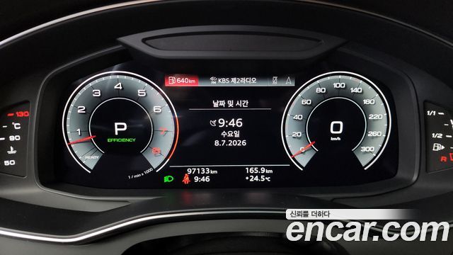 Audi A7 2022 — photo 11