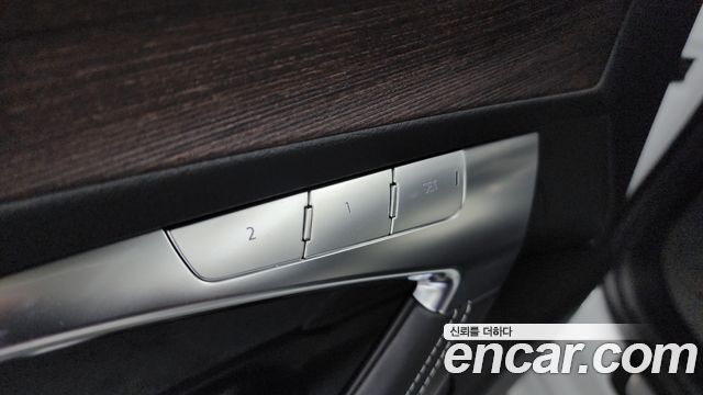 Audi A7 2022 — photo 26