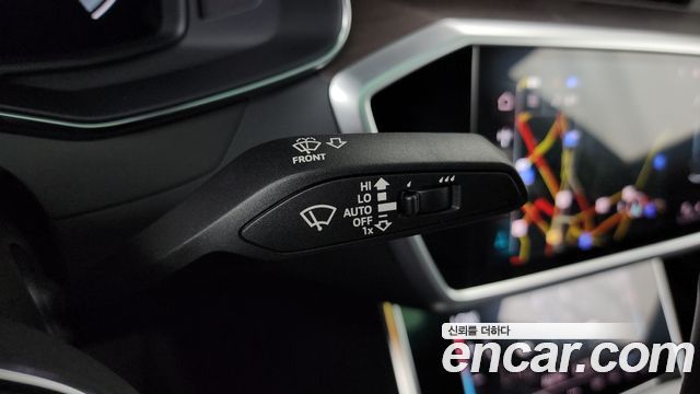 Audi A7 2022 — photo 32
