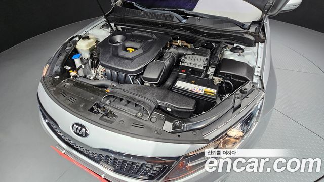 Kia K5 2013 — photo 6