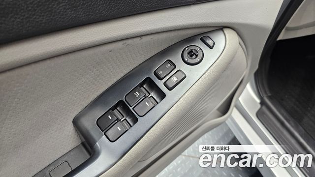 Kia K5 2013 — photo 16