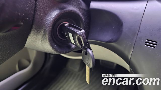 Kia K5 2013 — photo 17