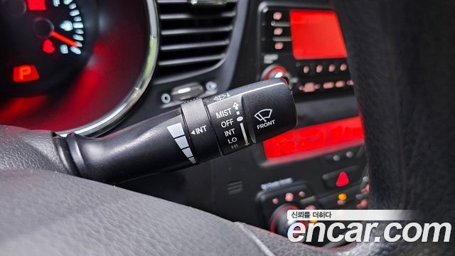 Kia K5 2013 — photo 19