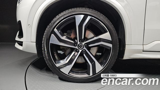 Volvo XC90 2021 — photo 5