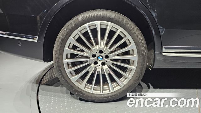 BMW X7 2022 — photo 5
