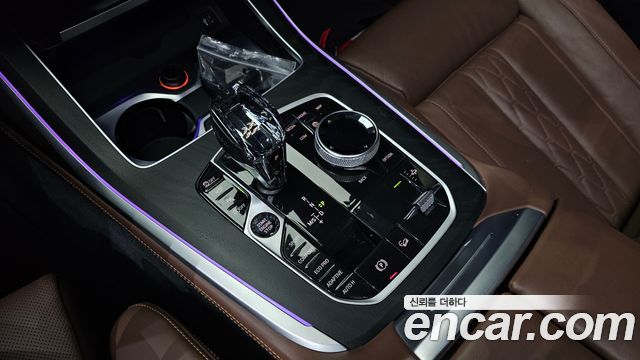 BMW X7 2022 — photo 9