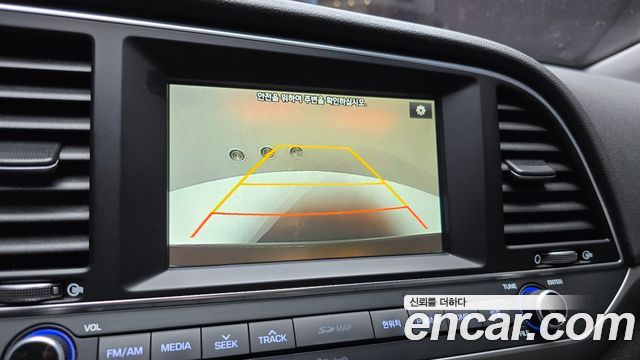 Hyundai AVANTE 2016 — photo 15