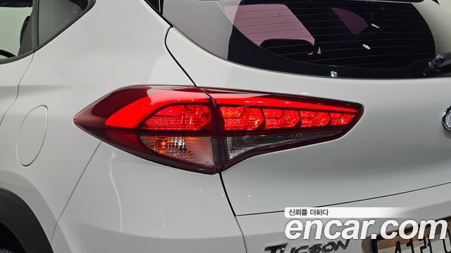 Hyundai Tucson 2016 — photo 9