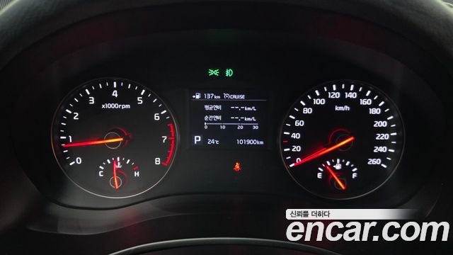 Kia K7 2016 — photo 8
