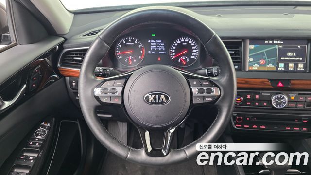 Kia K7 2016 — photo 13