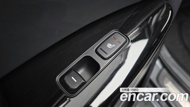 Kia K7 2016 — photo 19