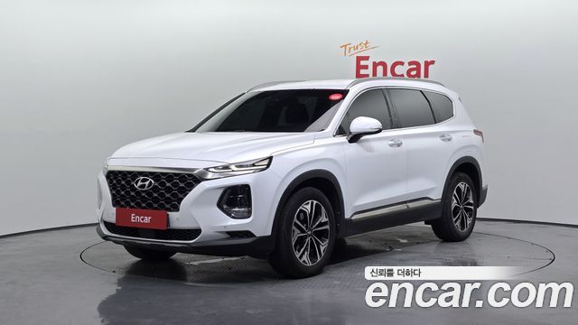 Hyundai Santafe 2019 — photo 1