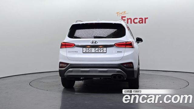 Hyundai Santafe 2019 — photo 4