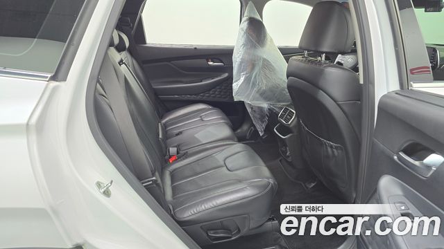 Hyundai Santafe 2019 — photo 26