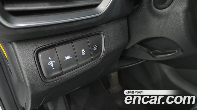 Hyundai Santafe 2019 — photo 30