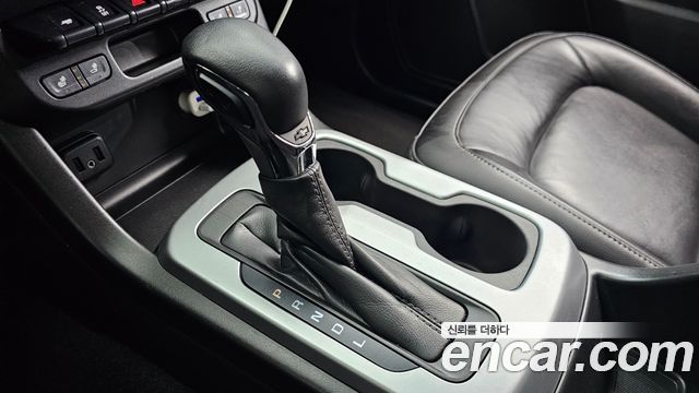 Chevrolet Korea Colorado 2022 — photo 12