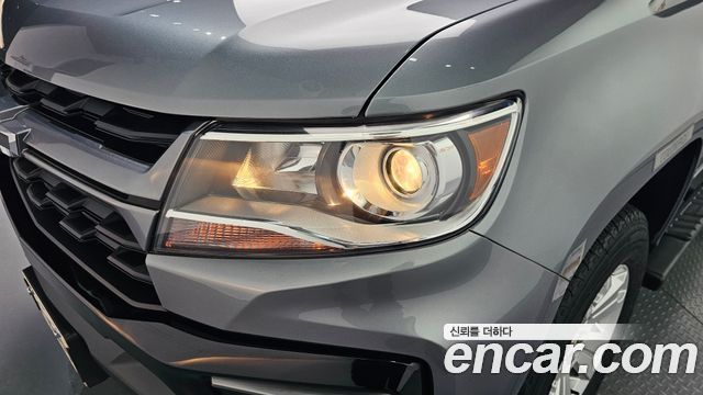 Chevrolet Korea Colorado 2022 — photo 8