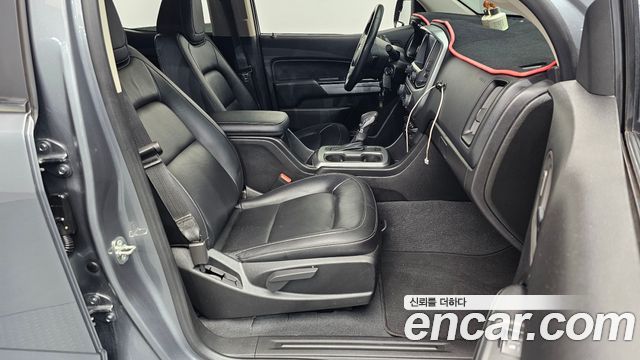 Chevrolet Korea Colorado 2022 — photo 16