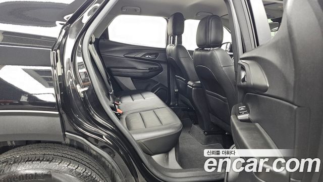 Chevrolet Korea Trailblazer 2023 — photo 18