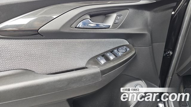 Chevrolet Korea Trailblazer 2023 — photo 14