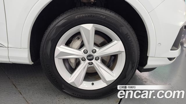 Audi Q7 2021 — photo 5