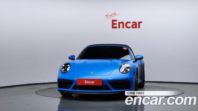Porsche 911 2023 — photo 3