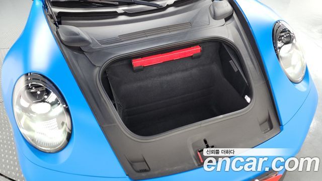 Porsche 911 2023 — photo 6