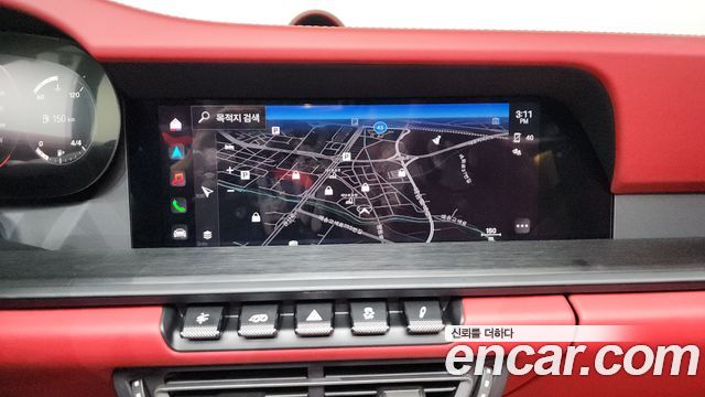 Porsche 911 2023 — photo 17