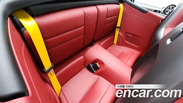 Porsche 911 2023 — photo 25
