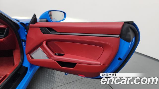 Porsche 911 2023 — photo 15